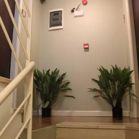 Hotel Mono