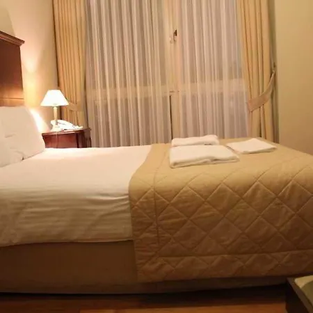 Hotel Mono