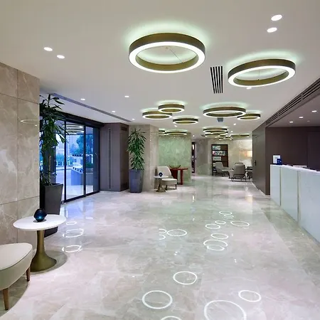 Hilton Parksa Hotel 4*