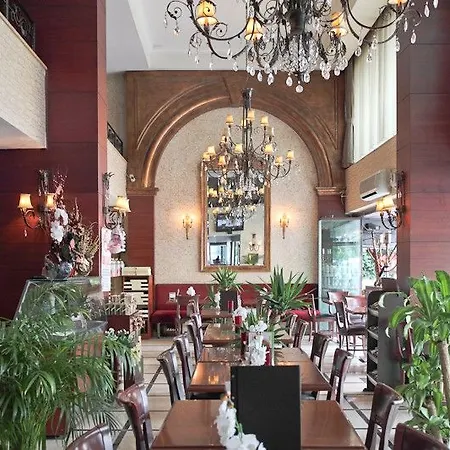Grand Gulsoy Old City Hotel 4*