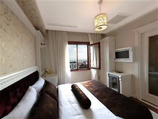 Coliseum Hotel 2*