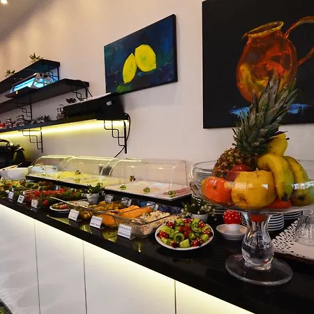 Tempo 4levent Hotel 3*