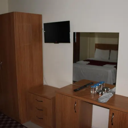 Oz Guven Istanbul