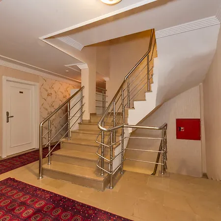 Отель Istanbul Holiday Hotel 3*