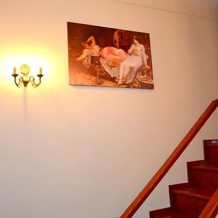 Mi̇esha Ottoman Palace Apartment Istanbul