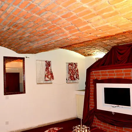 Apartment Mi̇esha Ottoman Palace