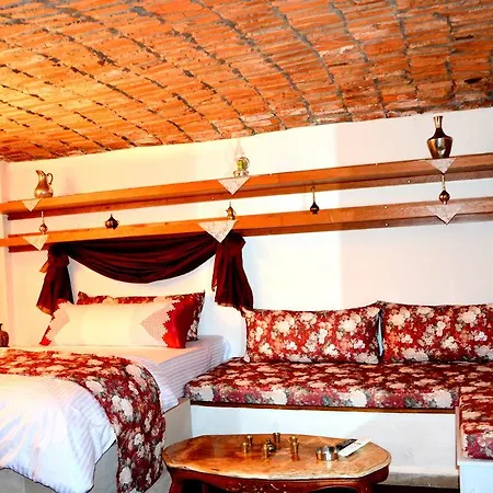 Mi̇esha Ottoman Palace Apartment Istanbul
