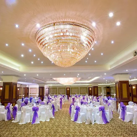 Crowne Plaza - Ortakoy Bosphorus By Ihg Hotel 5*