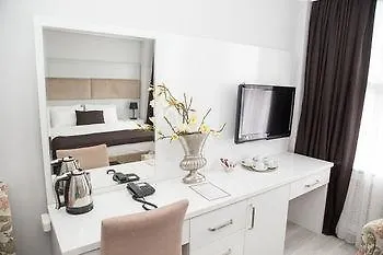Babu House Hotel 4*