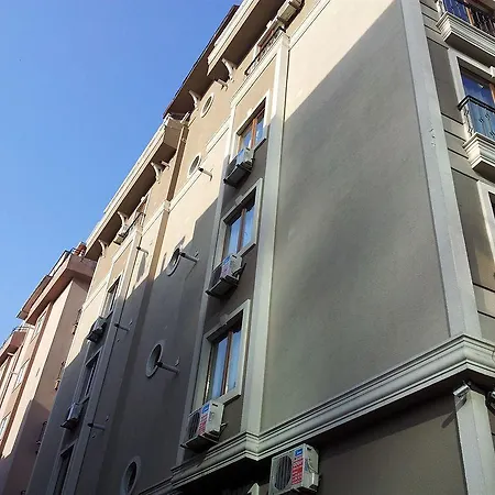 Hotel Elma Suites 3*