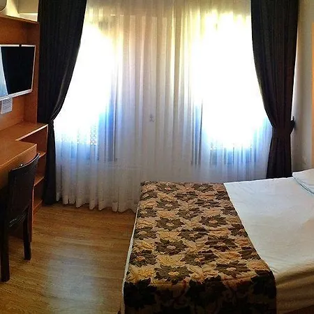 Deniz 3* Istanbul