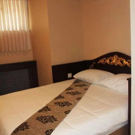 Apartment Uyar Apt Istanbul