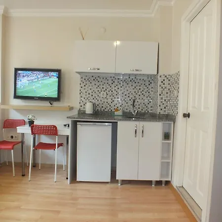 Apartment Taksim 9 *