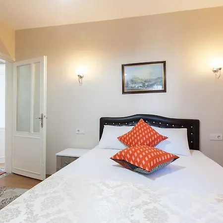Blue Mosq- Luxury & Cozy Homes Apartment