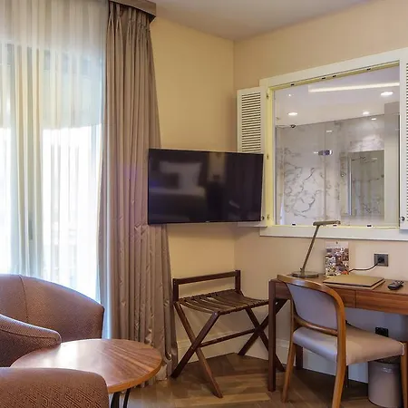 Otel Morione & Center 4*