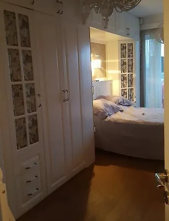 Dzg House Holiday home *