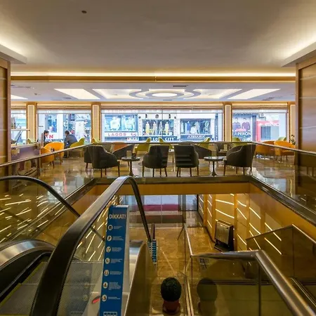 Prestige Old Hotel 3*