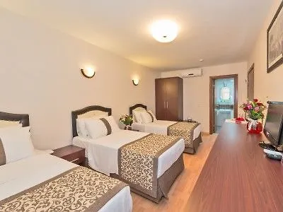 Taxim Marin Hotell 3*
