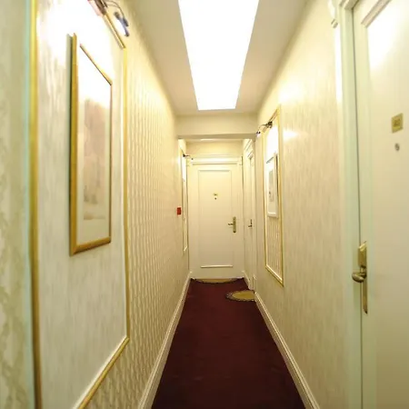Hotel Coliseum Istanboel