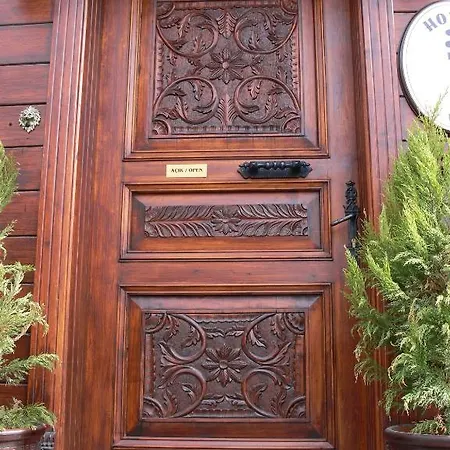 Coliseum Hotel