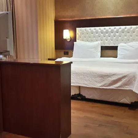 Hotel Mangana 4*