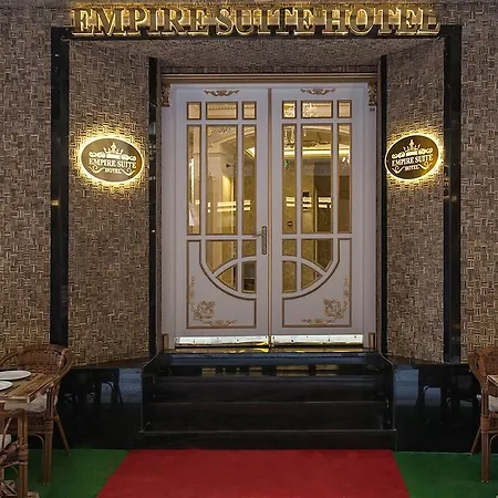 Empire Hotel 3*