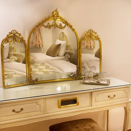 Valide Sultan Konagi Ξενοδοχείο 4*