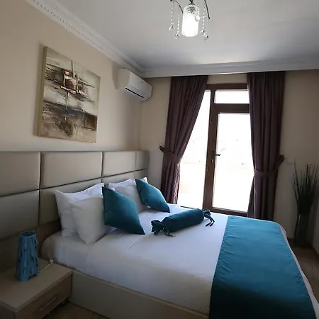 Overland Apartment