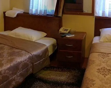 Nayla Hotel 3*