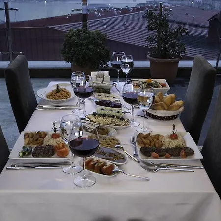 Troya 3* İstanbul