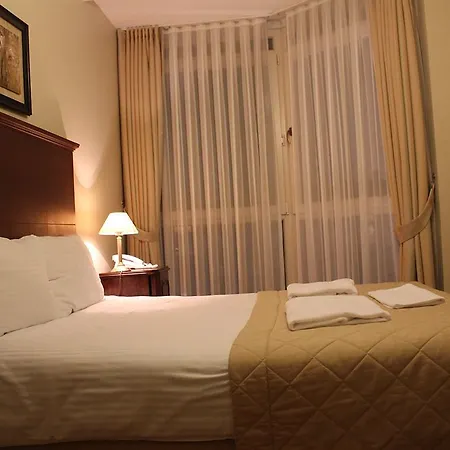 Hotel Mono