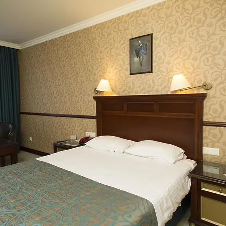 Hotel Topkapi Inter 4*