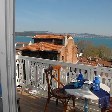 Holiday home Dzg House