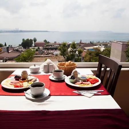 Cem Sultan Hotel 2*