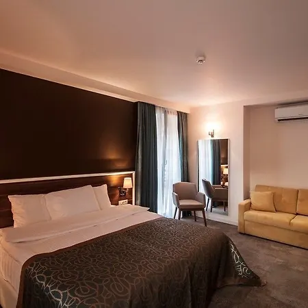 Hotel Le Maritime 4*