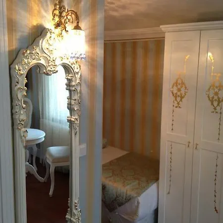 Otel Alyon Taksim İstanbul