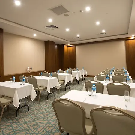 Hotel Liv City