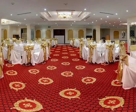 Adela Hotell 4*