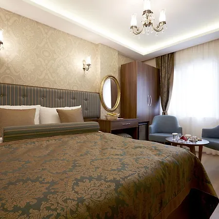 Marmara Place Old Hotel Istanbul