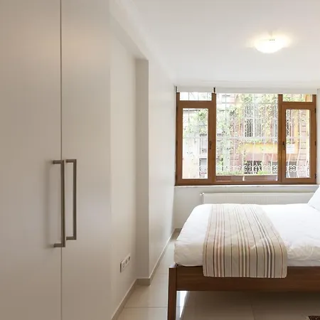 Iskele House Apartment *