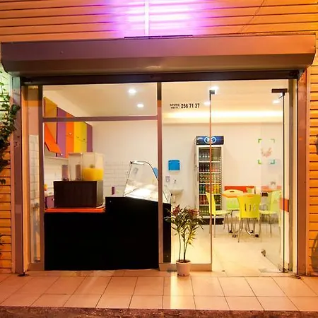 Kamondo Rooms Guest house Istanbul