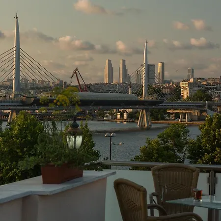 Hotell Goeruer Istanbul