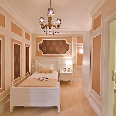 Hotel Legacy Ottoman 5*