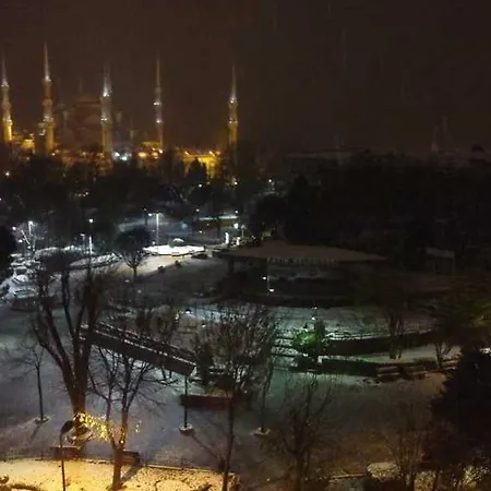 Esra Sultan Petrol Hotel Istanbul