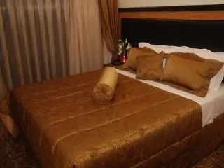 Отель Grand Rosa 2*