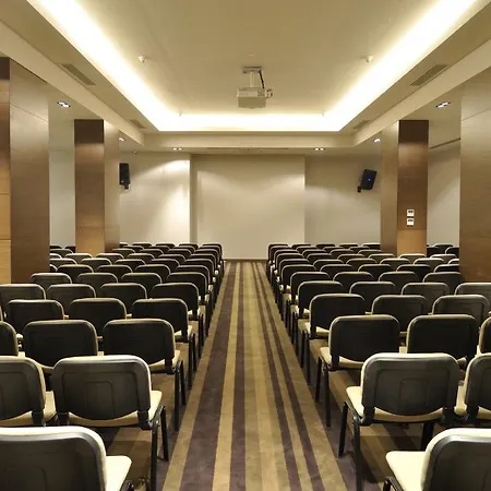 Hotel Alkoclar Keban 4*