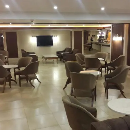 Martinenz Hotell 3*