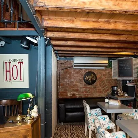 Hotel Corner Hot