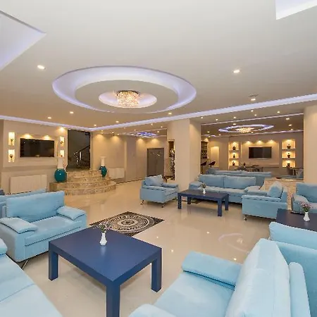 Hotel Selenay &