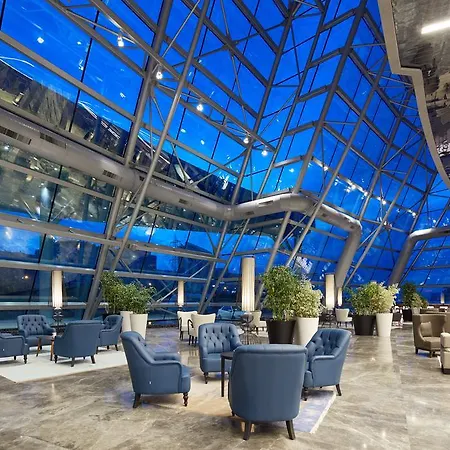 Pullman & Convention Center Hotel
